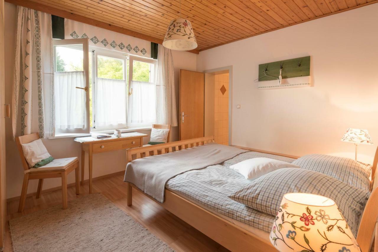 Anger  Kleinhofers Himbeernest Bed & Breakfast エクステリア 写真
